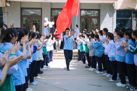 全国体育直播预告：精彩赛事与新赛季见证精彩凯发在线手机app